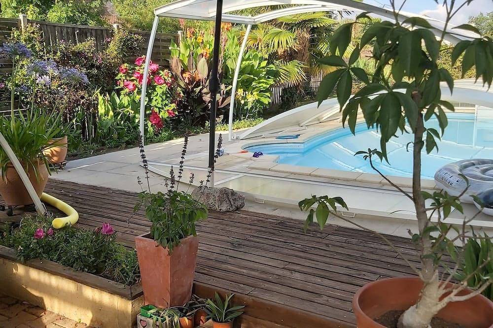 Logement de Charme Refait à Neuf Avec Piscine et Climatisation 1