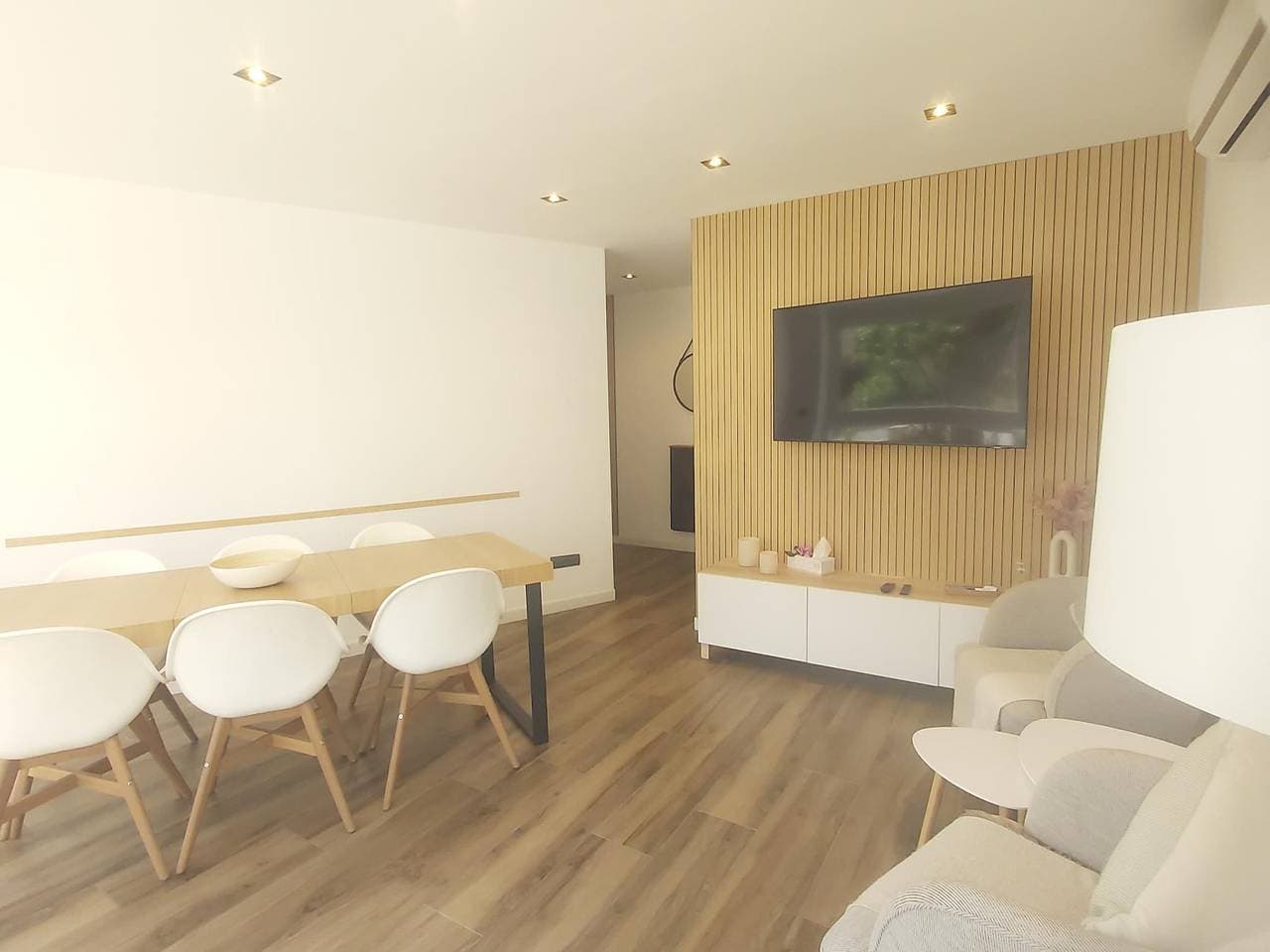 Foto 4 von 45: Del Parque Flats Playamar Beach