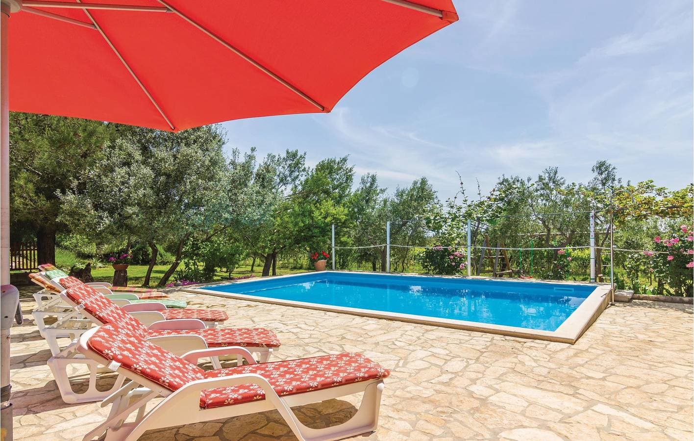 Foto 8 von 32: Gemütliche 2-Zimmer-Wohnung mit Pool und WLAN, 1,5 km vom Zentrum von Vodnjan entfernt