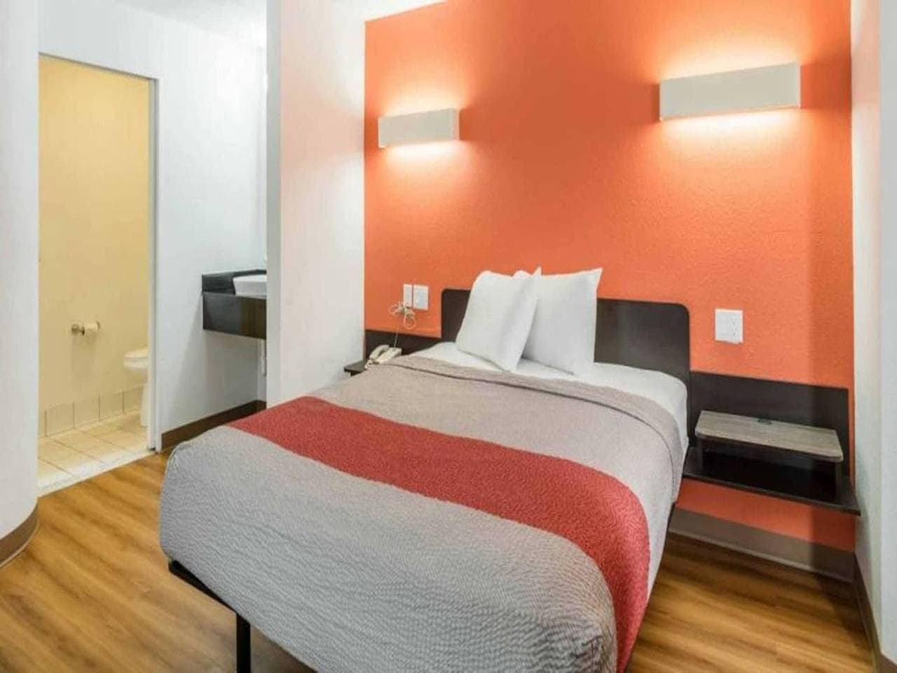 Foto 4 von 30: 1 Queensize-Bett | Nichtraucherzimmer