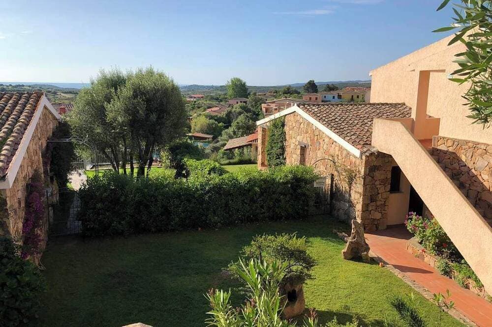 Residence Asparagus sea view with garden 1
