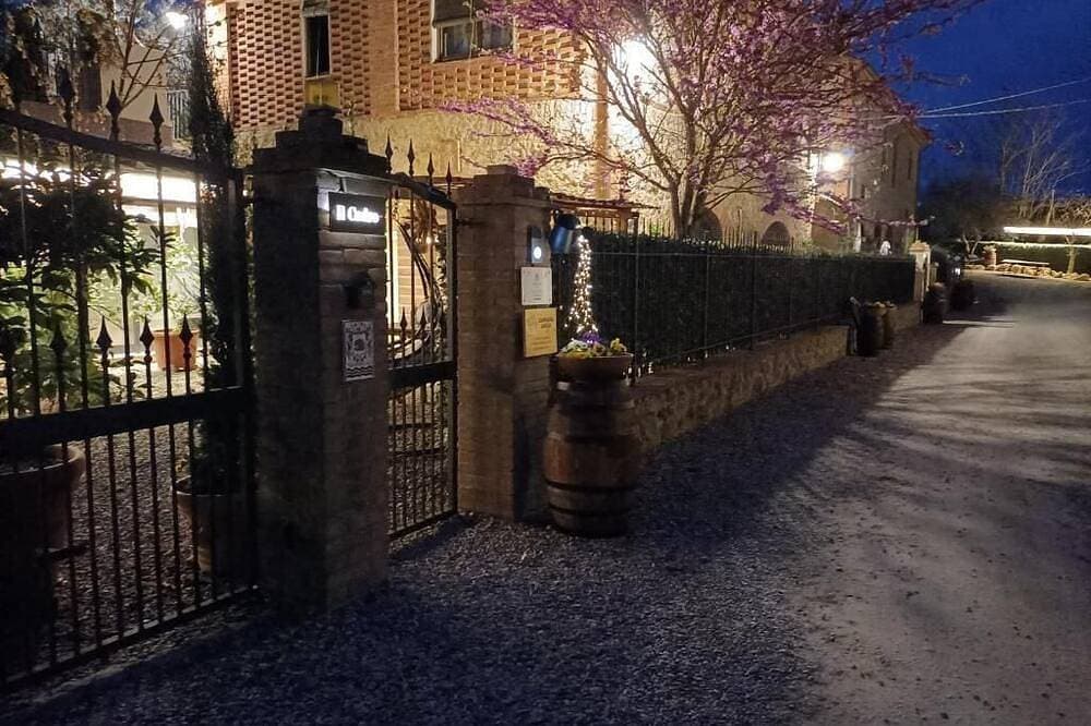 Il Cedro - double room with garden (no apartment) 1