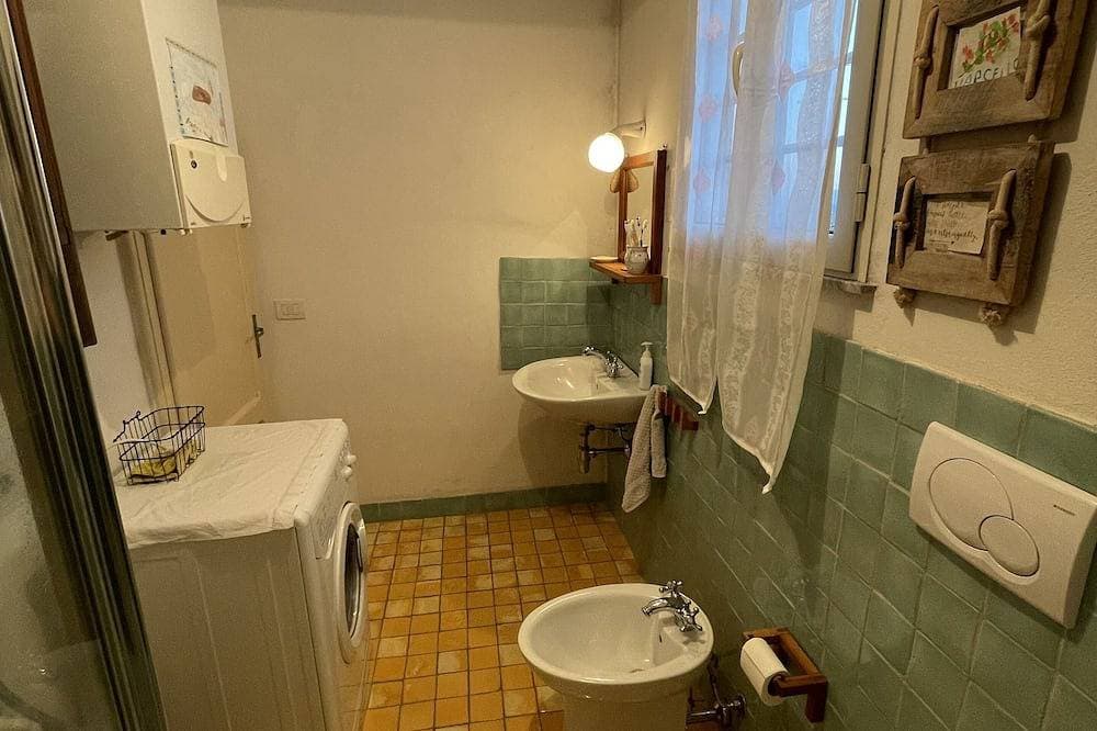 Foto 4 von 23: Charming apartment in the historic center with large terrace and beautiful view