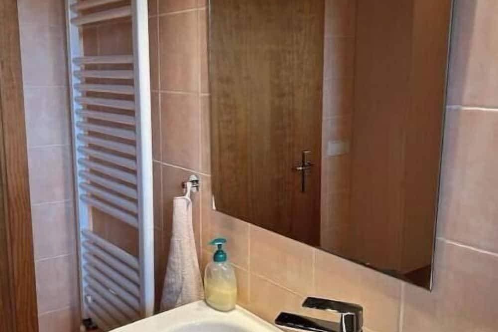 Foto 7 von 22: Apartment on a farm in Vall d'en Bas next to the Via Verde