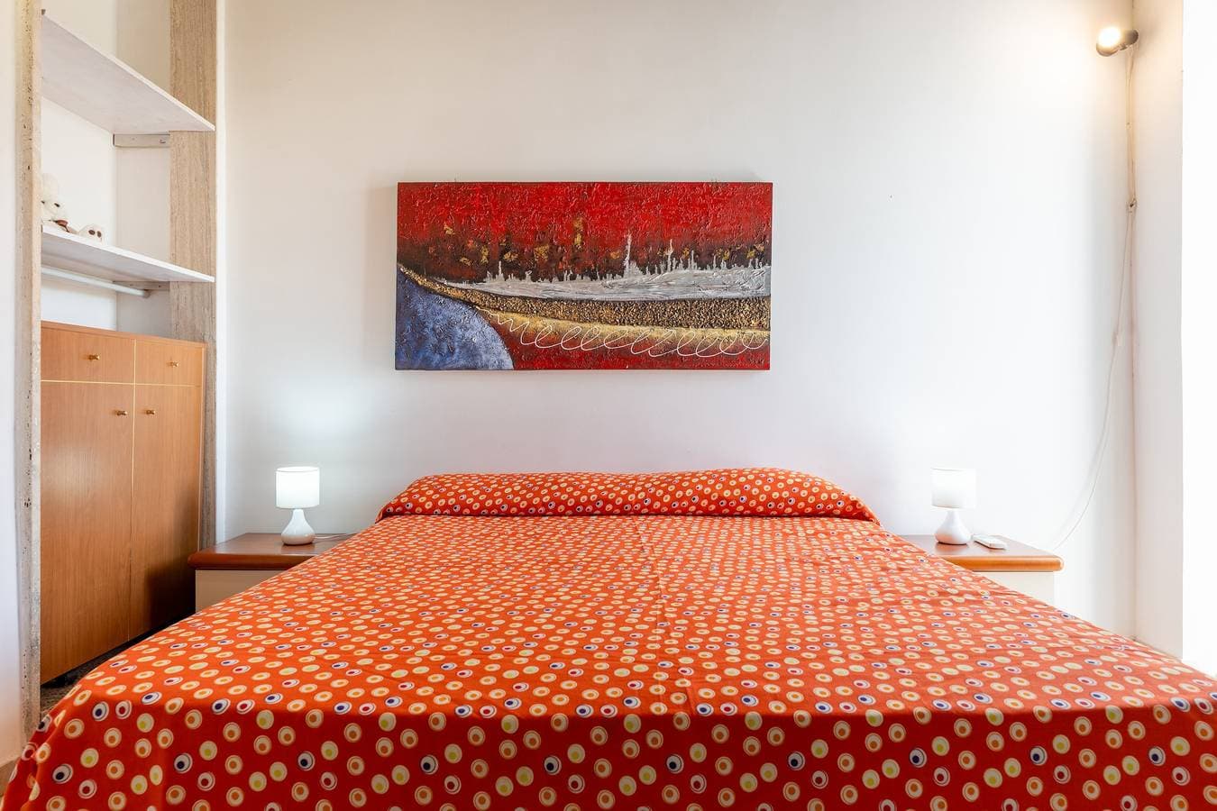 Foto 4 von 27: Studio-Apartment 'Room in Villa Gianfreda' mit Gemeinschaftspool, WLAN und Klimaanlage