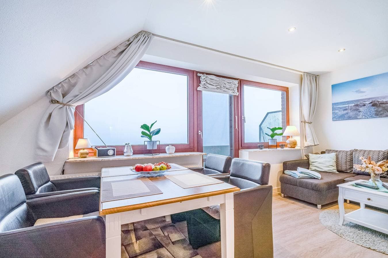 Foto 2 von 27: Ferienwohnung 'Watt'n Utsicht' mit Meerblick, Balkon und Wi-Fi