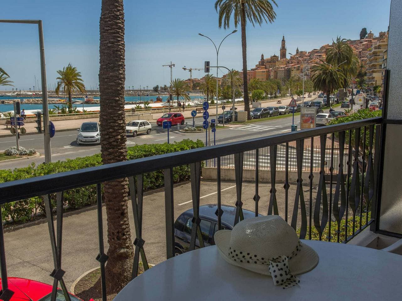 Studio am Meer mit Terrasse, nahe Stränden und Zentrum, kostenloses WLAN 1