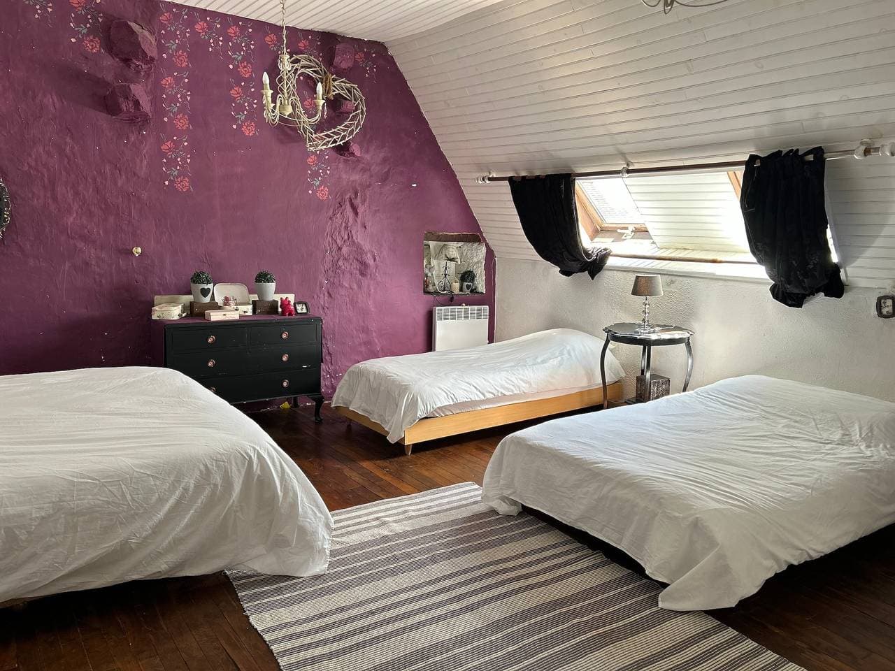 Foto 10 von 31: Komplettes Anwesen Les Hiboux mit beheiztem Pool und Festsaal