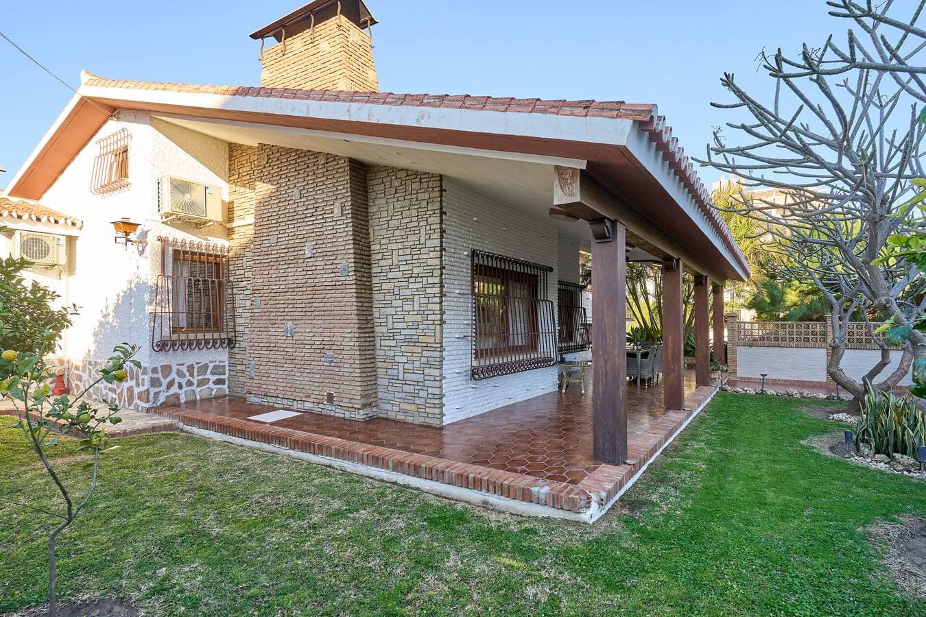 Foto 7 von 40: Villa „Dopimar“ mit privatem Pool, WLAN und Klimaanlage