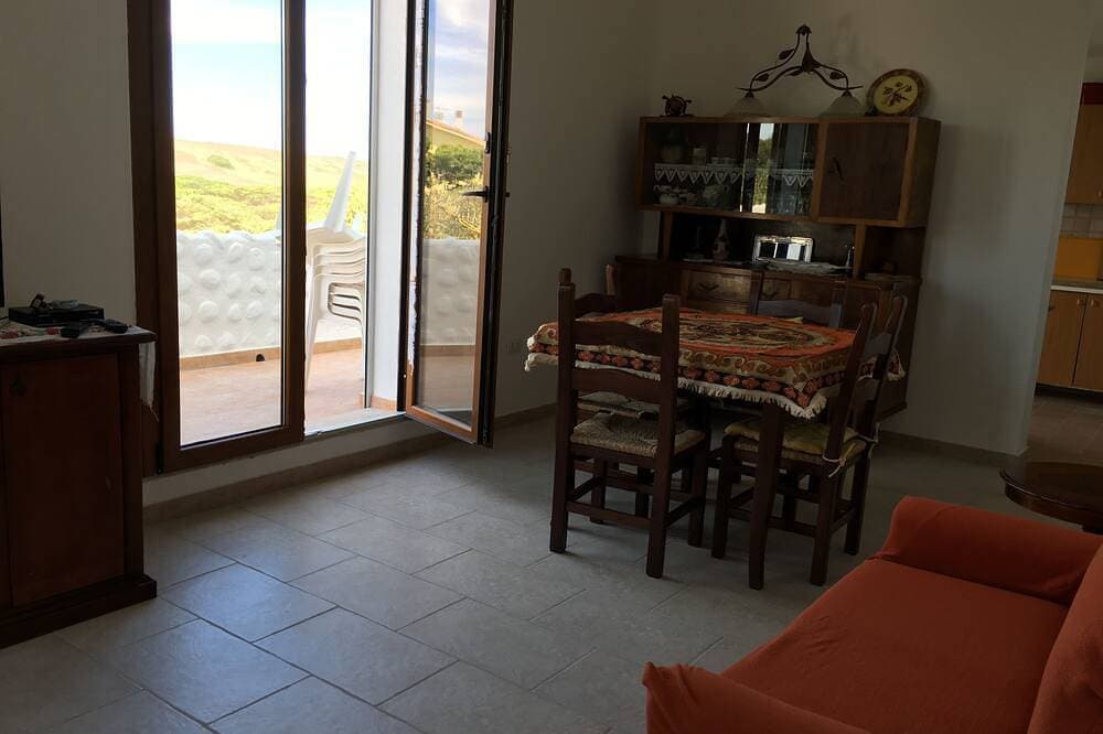 Foto 12 von 30: Praktisch für Surf-Liebhaber in Capo Mannu