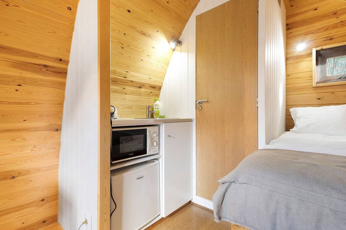 Foto 7 von 20: Chalet 'Cadana Pod' mit Bergblick, privater Terrasse und gemeinsamem Garten