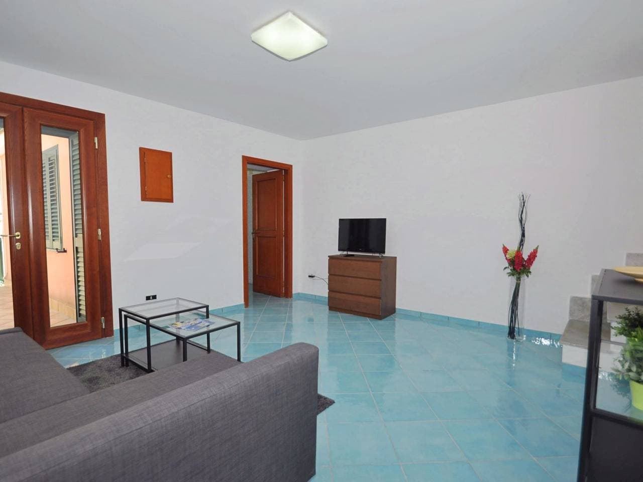 Foto 3 von 12: Ferienwohnung für 5 Personen mit Balkon