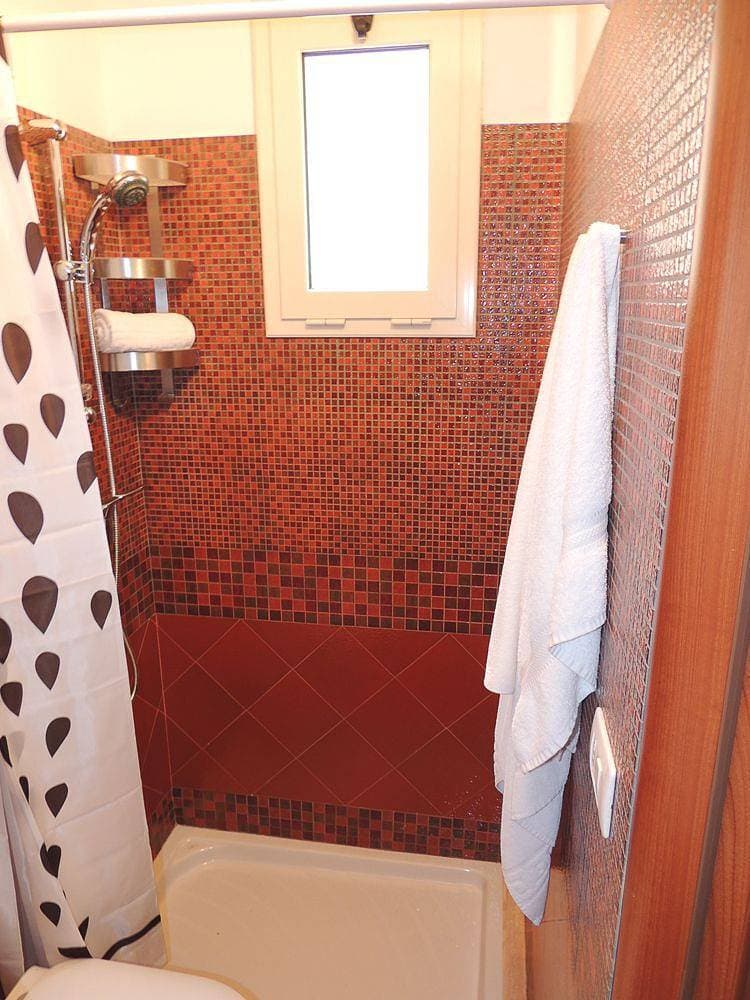 Foto 10 von 21: Villa für 6 Personen mit Terrasse