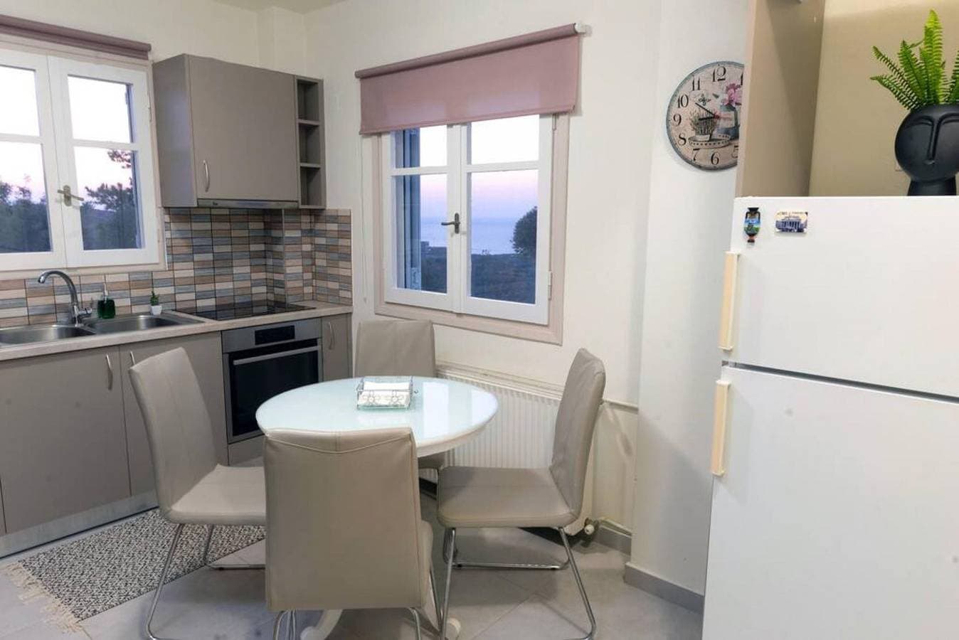 Foto 8 von 19: Villa für 5 Personen mit Ausblick