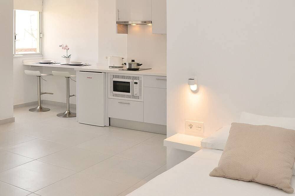 Foto 6 von 22: 30m2 distributed in cozy open and bright spaces.
