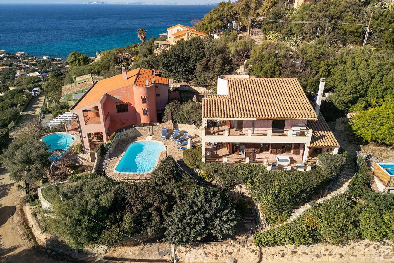 Foto 3 von 47: Villa für 8 Personen mit Pool