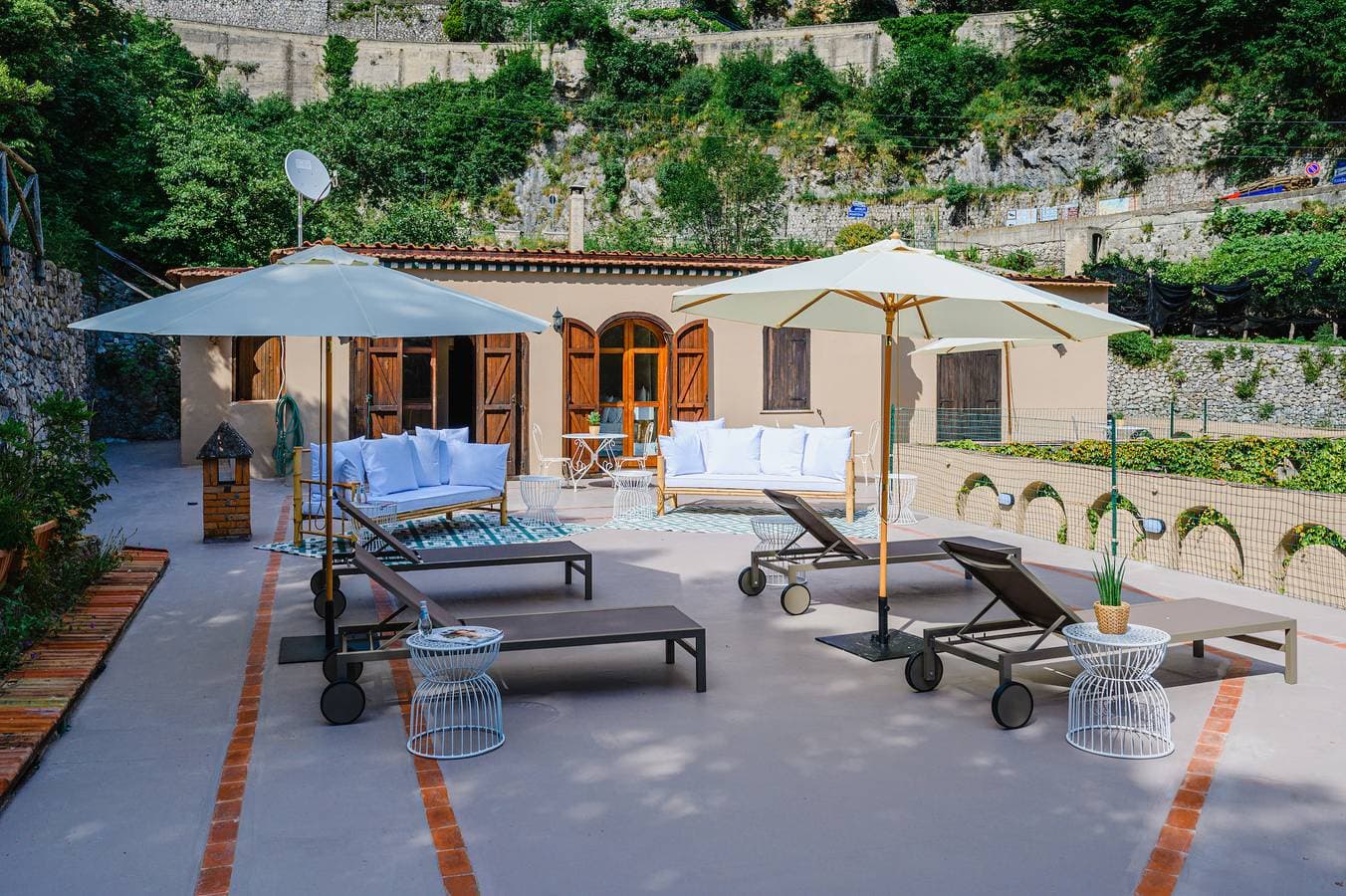Foto 3 von 39: Lemon Garden Villa by Elite Villas