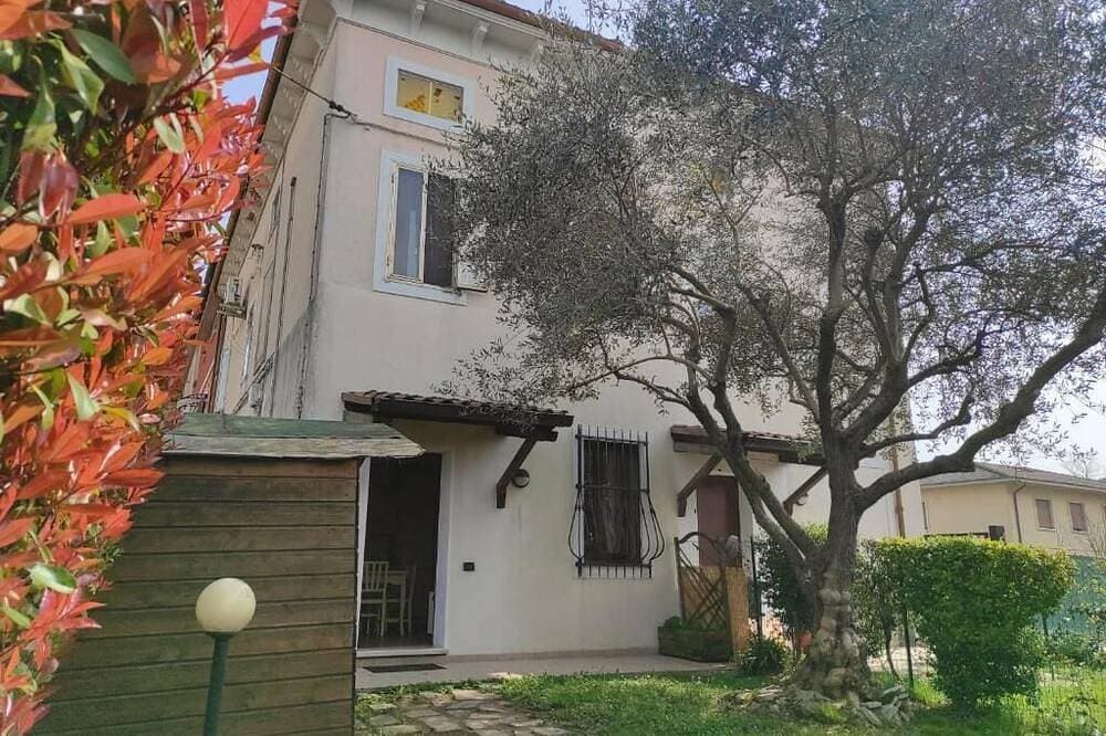Foto 7 von 12: 5 Beds - Garden - Pvt Parking - Independent
