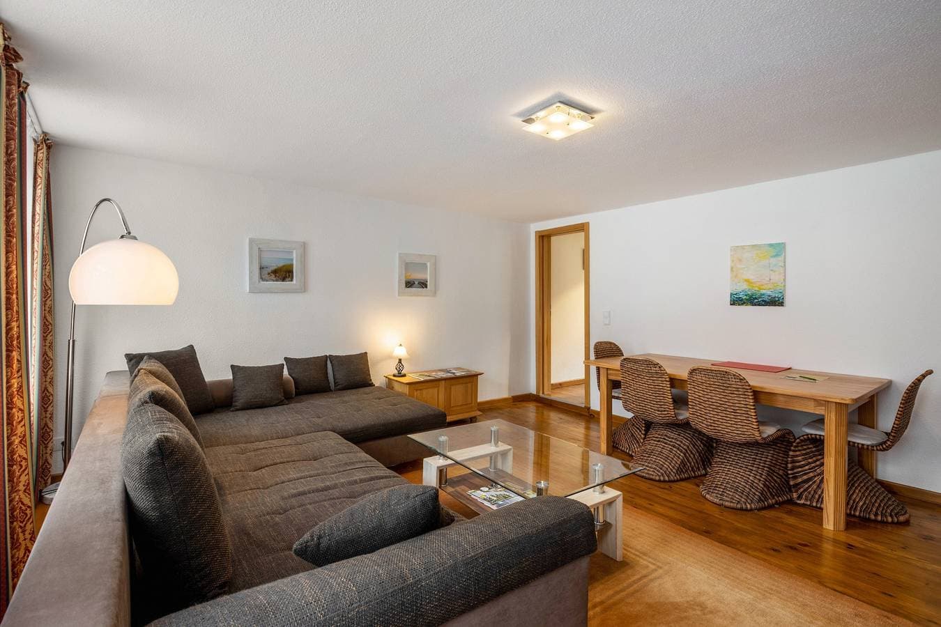 Foto 4 von 26: Ferienwohnung "Kolibri" mit Gemeinschaftsterrasse und Gemeinschaftsgarten