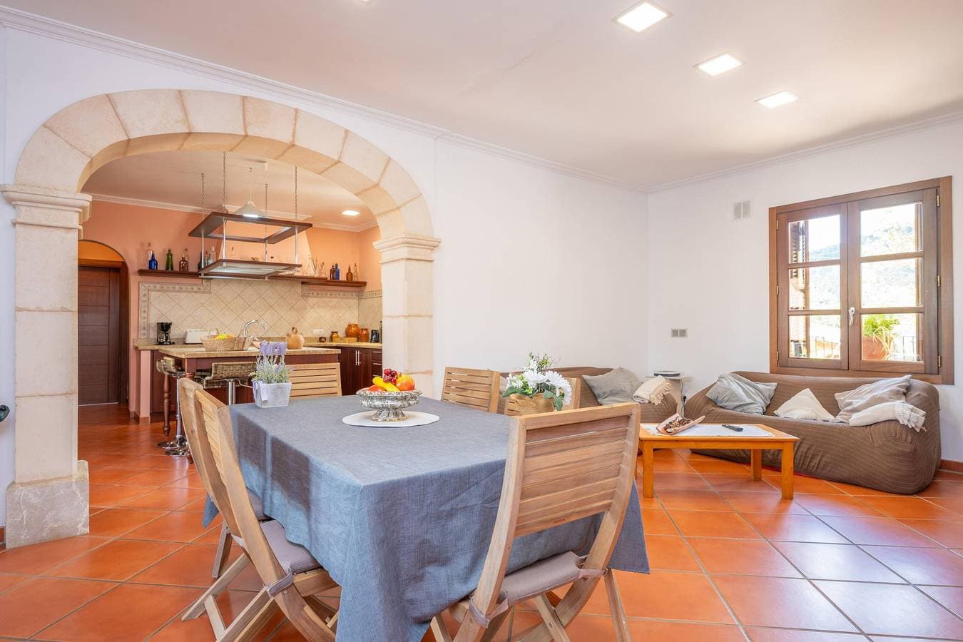 Foto 12 von 55: Villa für 10 Personen mit Garten