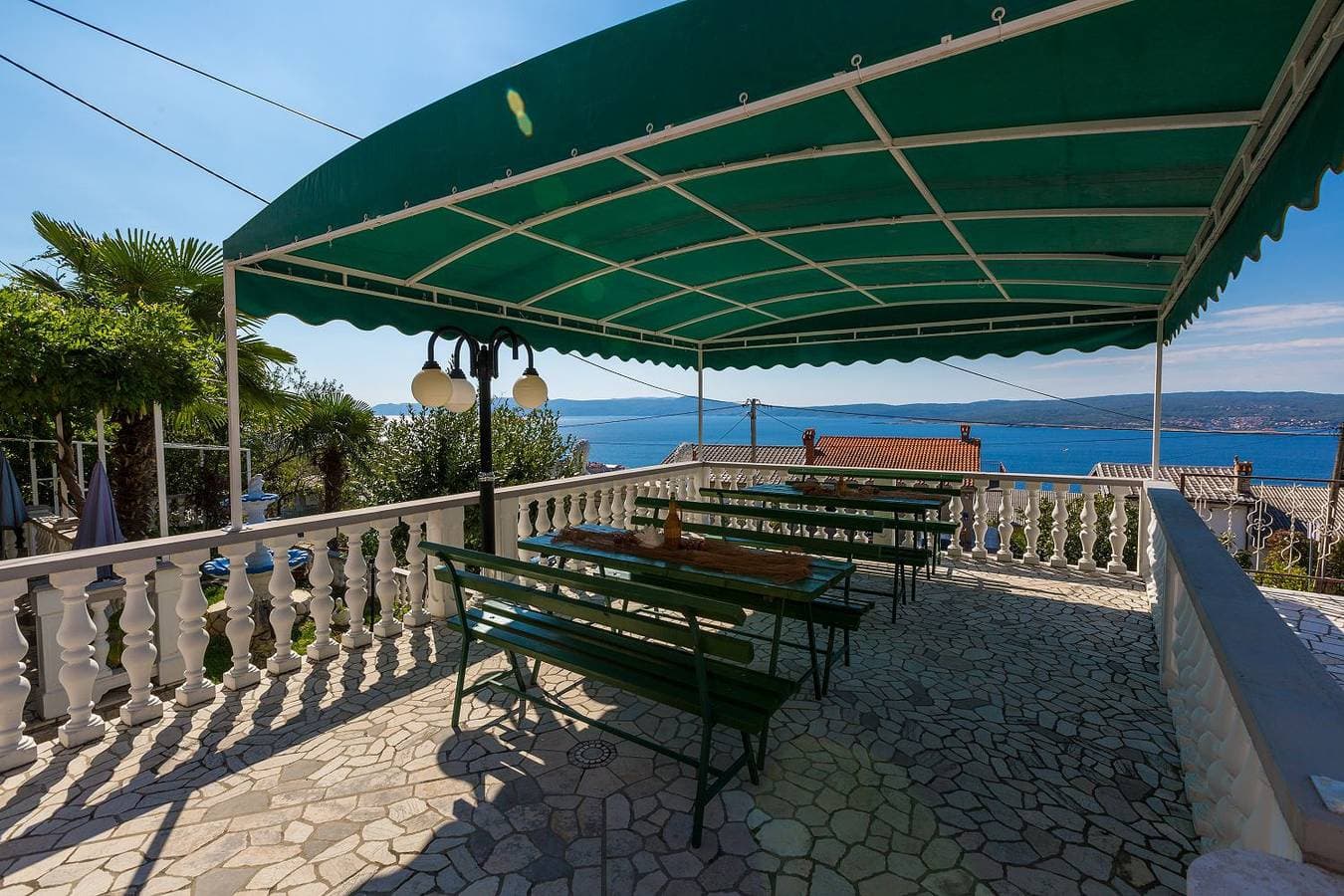 Foto 12 von 26: Reizendes Apartment nur 700 Meter zum Strand mit Meerblick, Pool, BBQ, WiFi