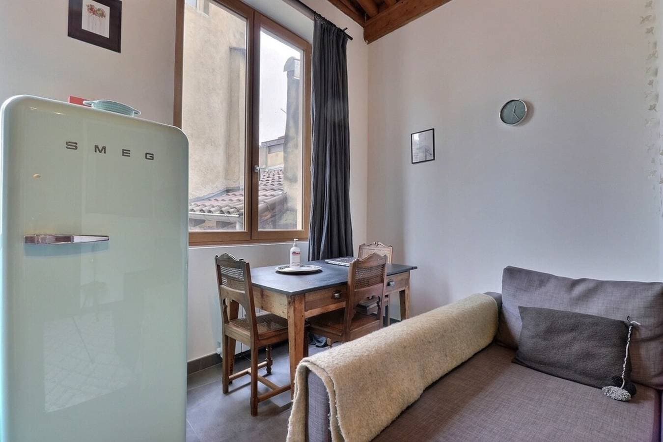 Foto 4 von 7: La Loge - Beautiful T2 Apartment - Lyon 5th.