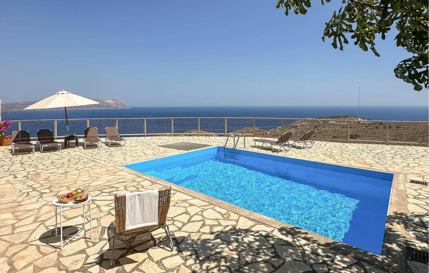 Foto 8 von 37: Apartment mit Meerblick, Pool und WLAN, Almyrida