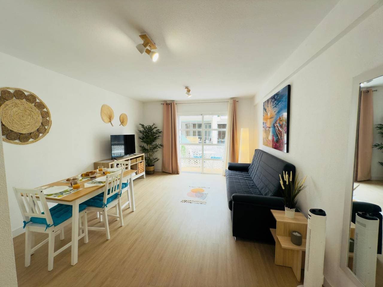 Acogedor Apartamento en Playa San Juan, Tenerife – Con Terraza Pr 1