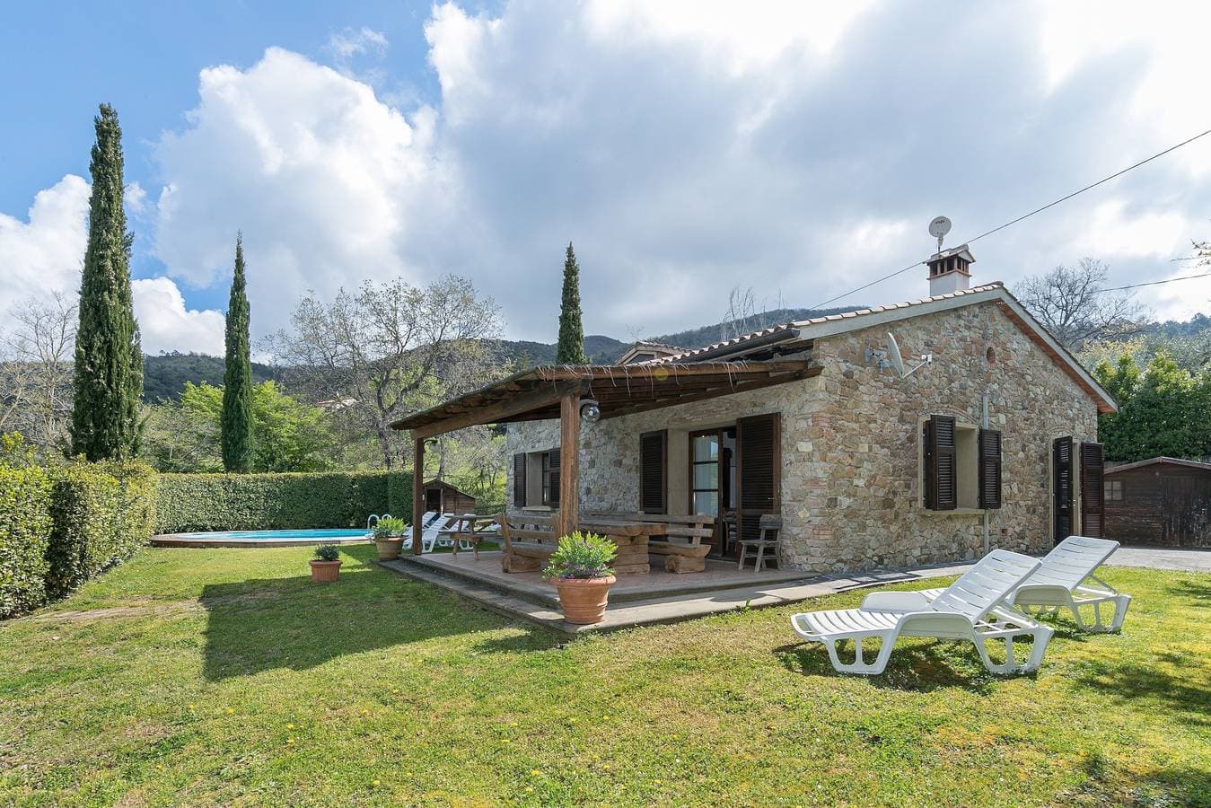 Foto 3 von 35: Ferienhaus "Stupendo Rustico in Pietra" mit Pool & WLAN
