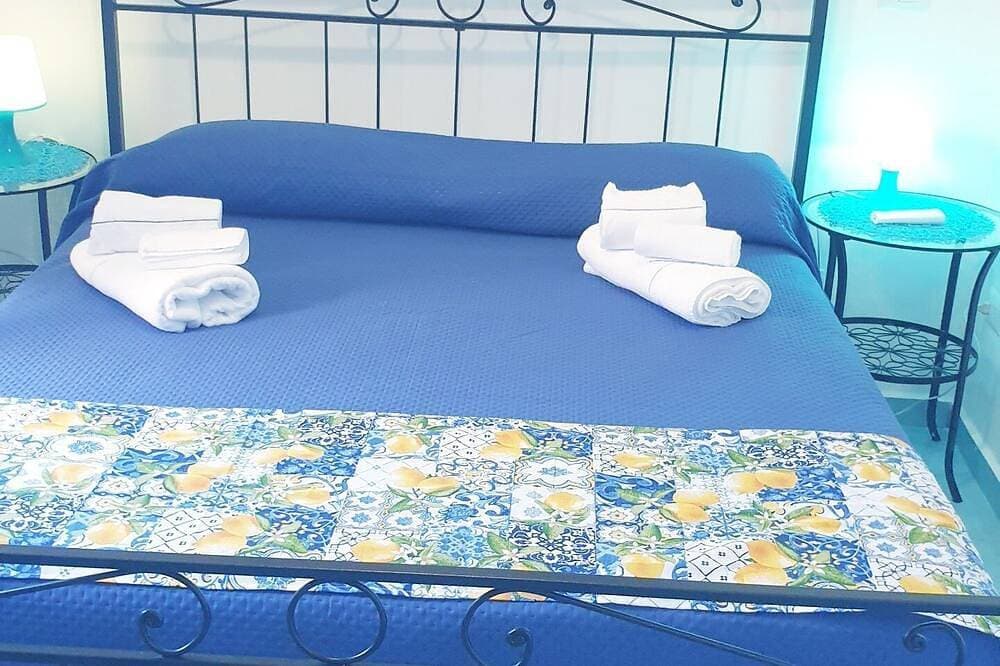 Foto 2 von 30: Charming apartment with a large courtyard and sea view