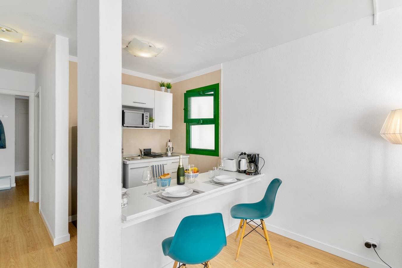 Foto 11 von 25: Ferienwohnung 'Casita Blanca' mit Meerblick, Gemeinschaftspool und WLAN