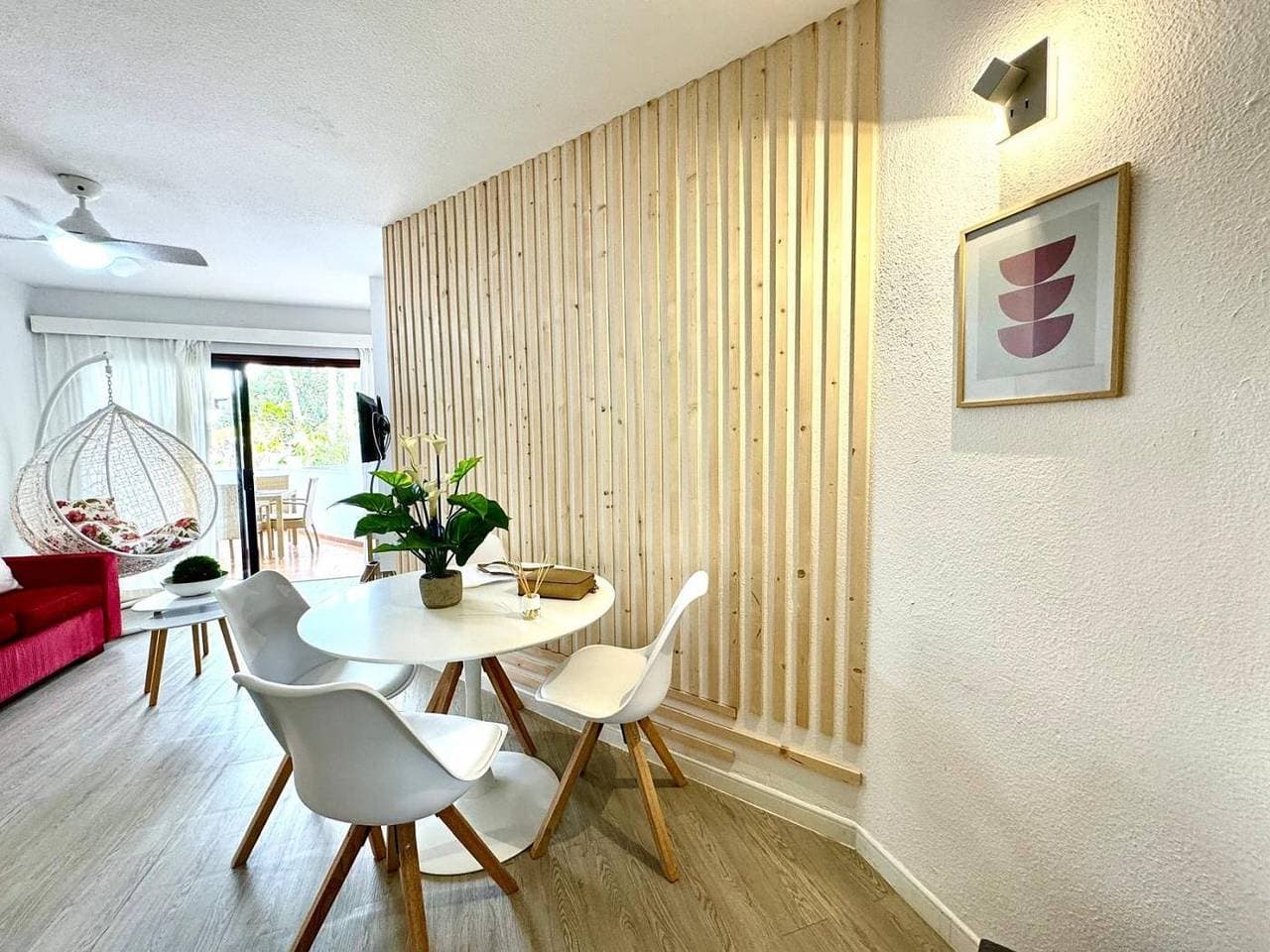 Foto 8 von 45: Ferienwohnung für 4 Personen mit Garten
