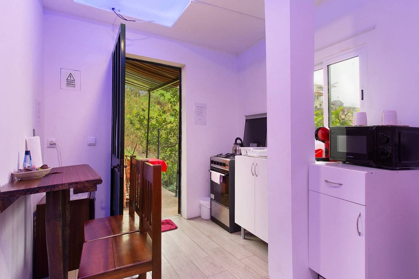 Foto 4 von 27: Studio 'Luci's House B' mit Bergblick, Gemeinschaftsterrasse und WLAN
