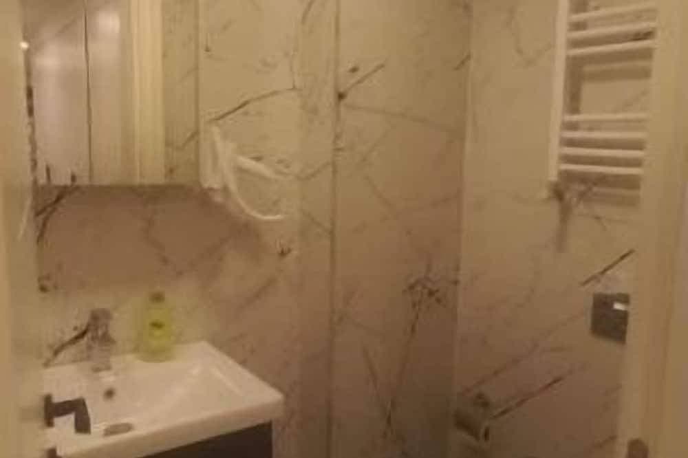 Foto 7 von 14: Modern Flat #4
