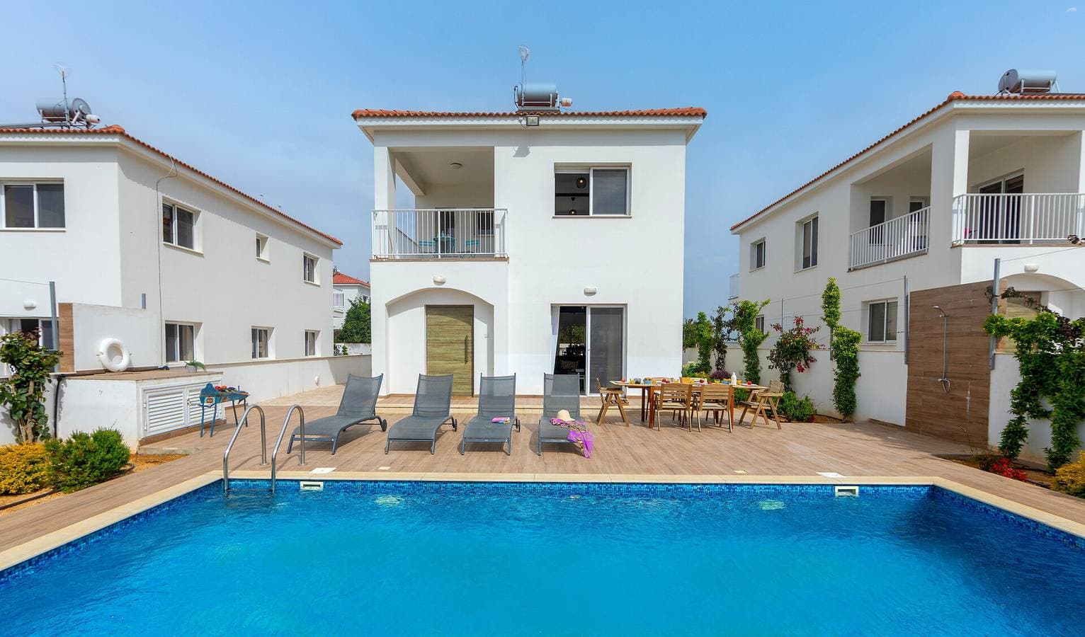 Foto 5 von 51: Villa für 6 Personen mit Balkon/Terrasse