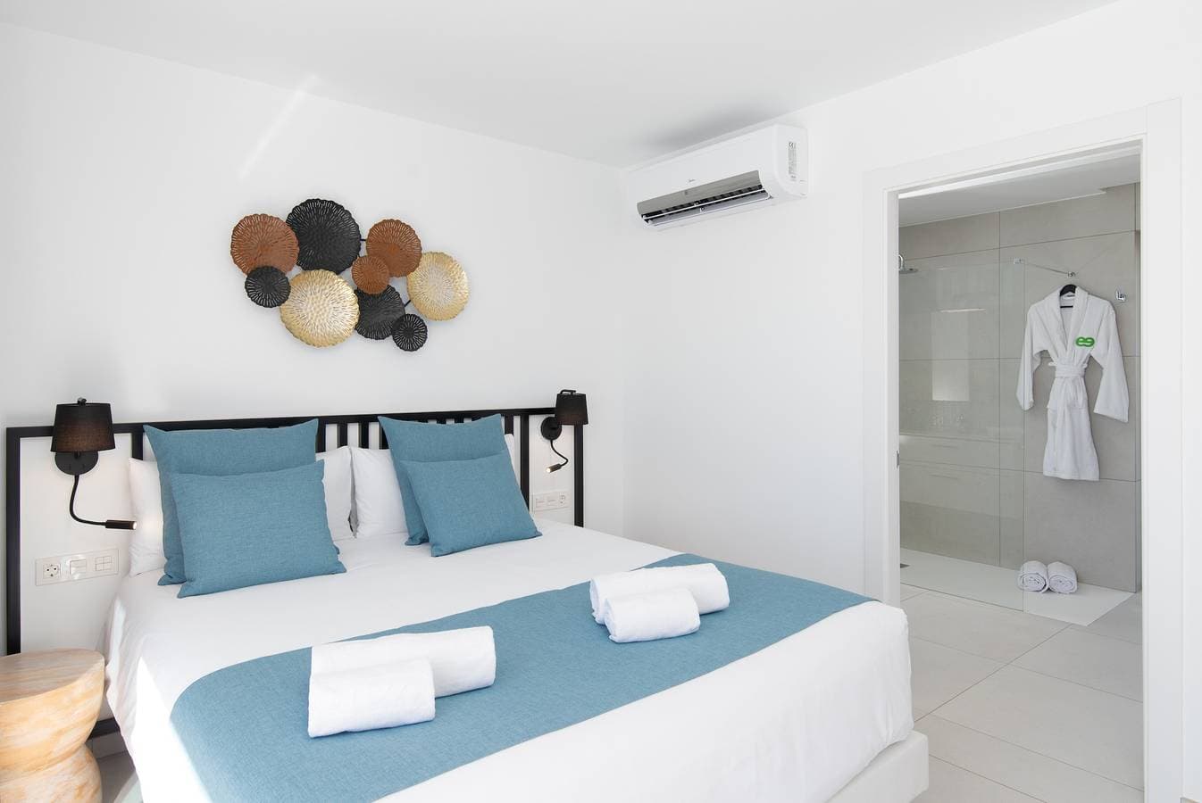 Foto 9 von 38: Villa 'Ereza Royal Elite Hoopoe 109' mit Meerblick, WLAN und Klimaanlage