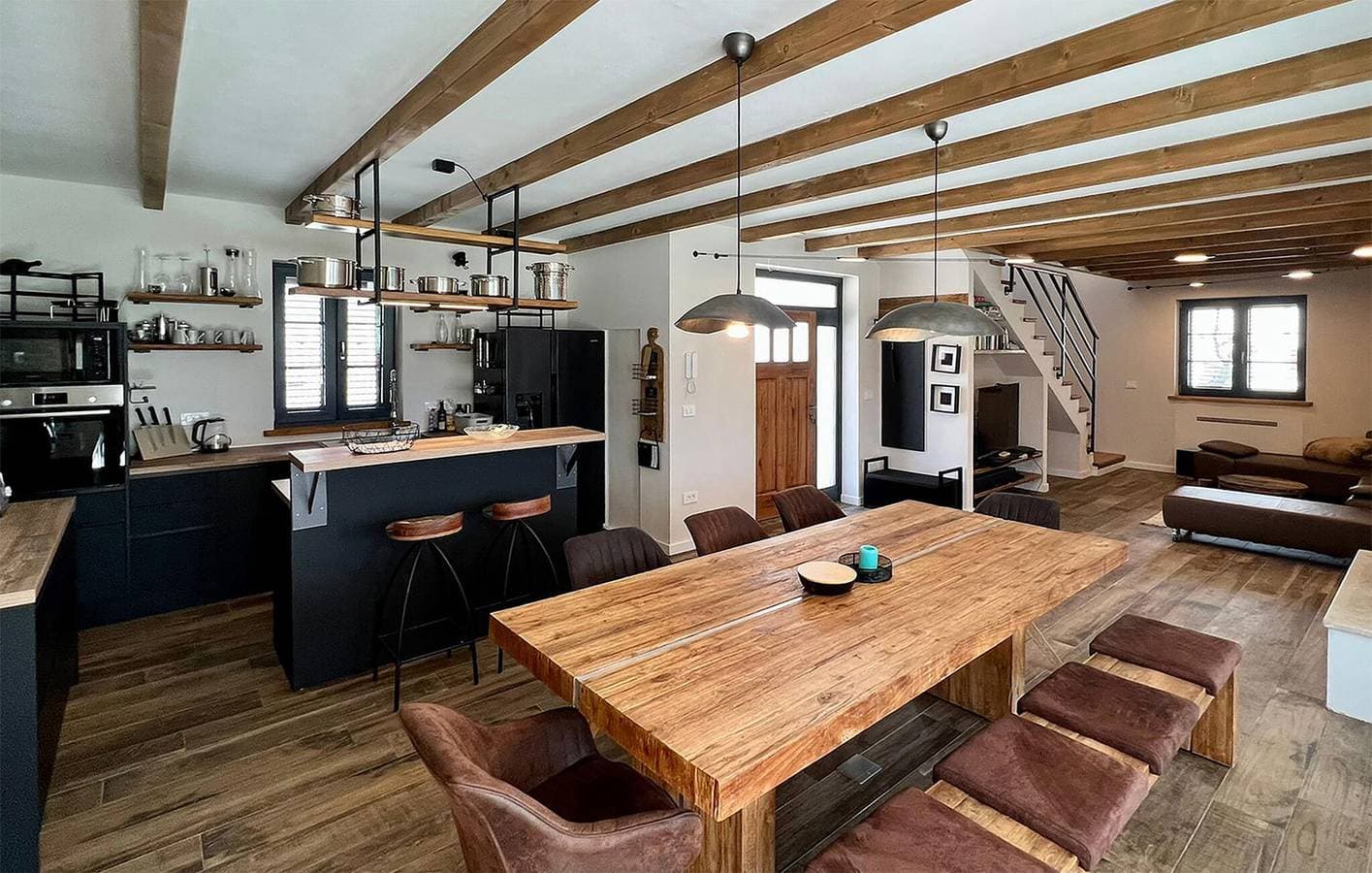 Foto 9 von 35: Charmante 125 m² große Wohnung mit Pool, WLAN und Parkplatz