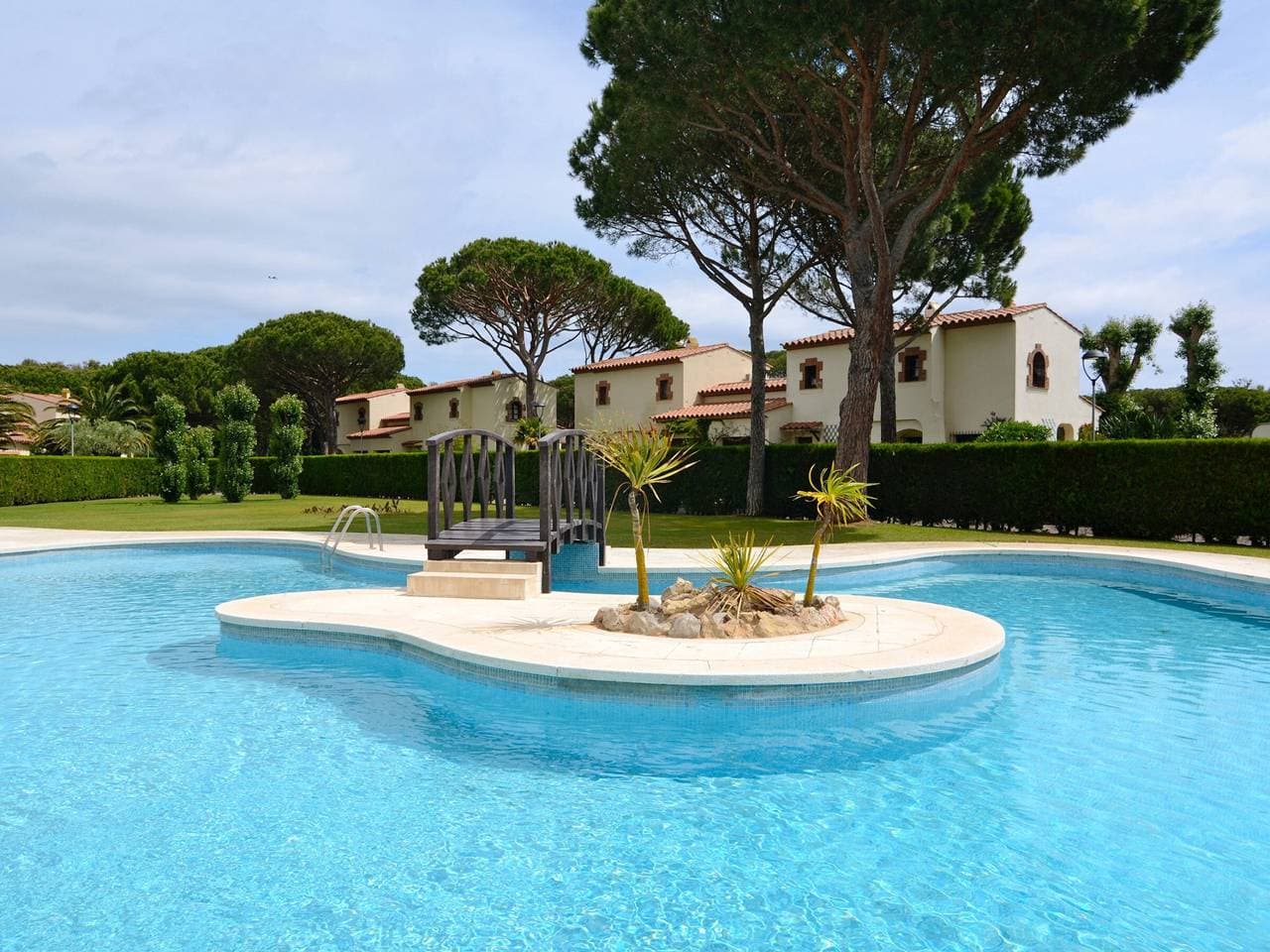 Foto 10 von 27: Ferienhaus in Pals mit Pool und Garten