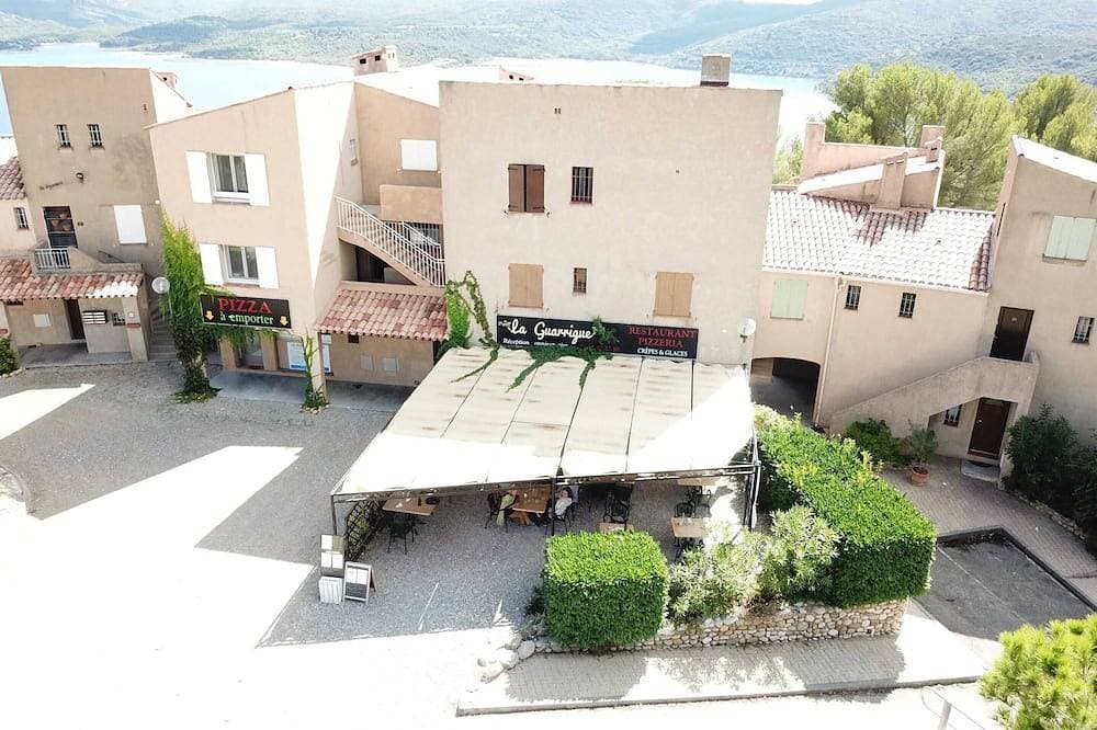 Foto 8 von 25: Homerez - Whg Seeblick, Terrasse, Ste. Croix-Verdon