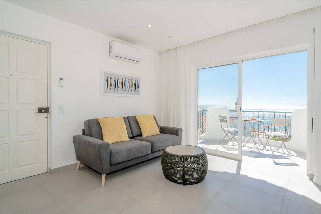 Foto 4 von 18: Waterside Village - Sea View Apartment