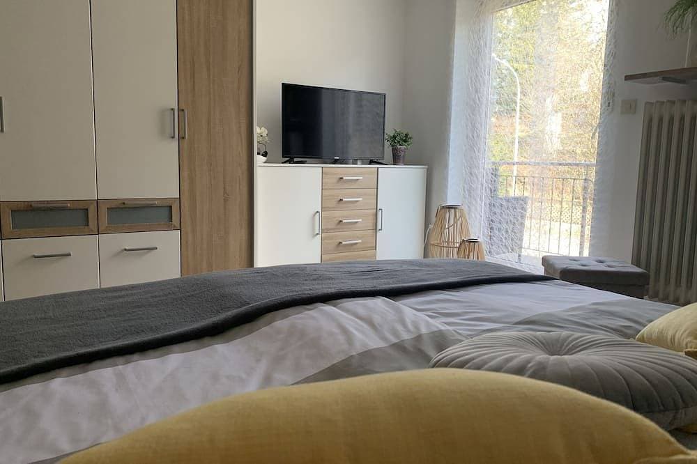 Foto 4 von 30: Moderne Ferienwohnung in Schauenstein mit Loggia und Balkon ****