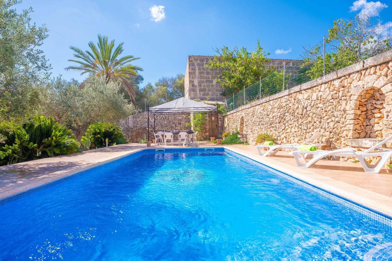 Foto 4 von 39: Can Kalet - Schönes Dorfhaus mit privatem Pool und gratis W-Lan.