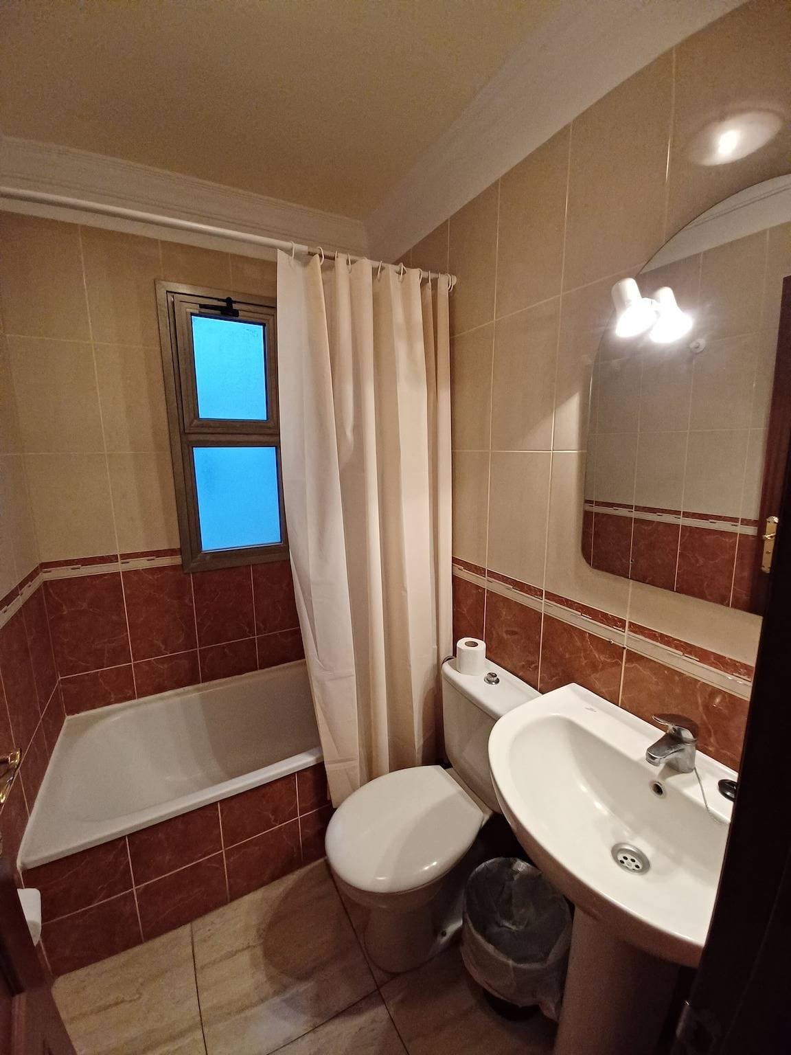 Foto 8 von 20: Ferienwohnung 'Bella Lucía' mit Meerblick, Balkon und WLAN