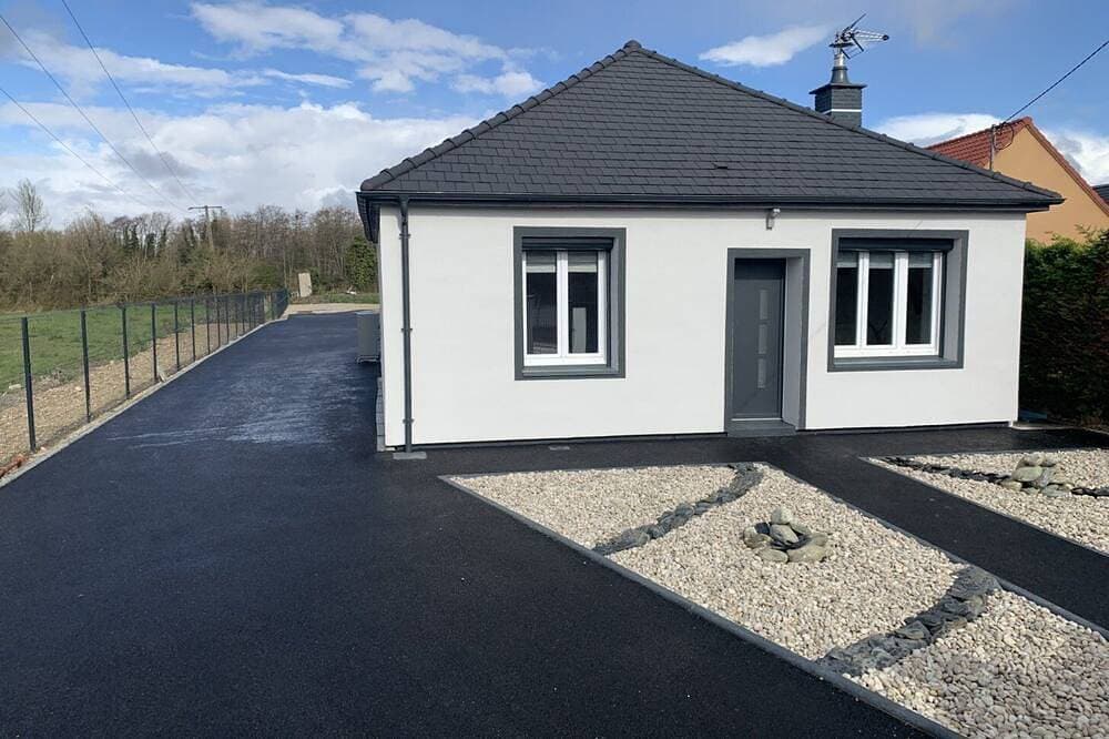 Foto 13 von 30: Comfortable single-storey house 100 m2 on a fenced plot