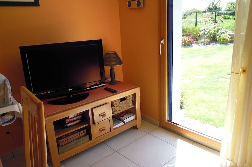 Foto 8 von 30: Eine möblierte 5 ***** - Unabhängige apprt in Villa 100 m vom Meer