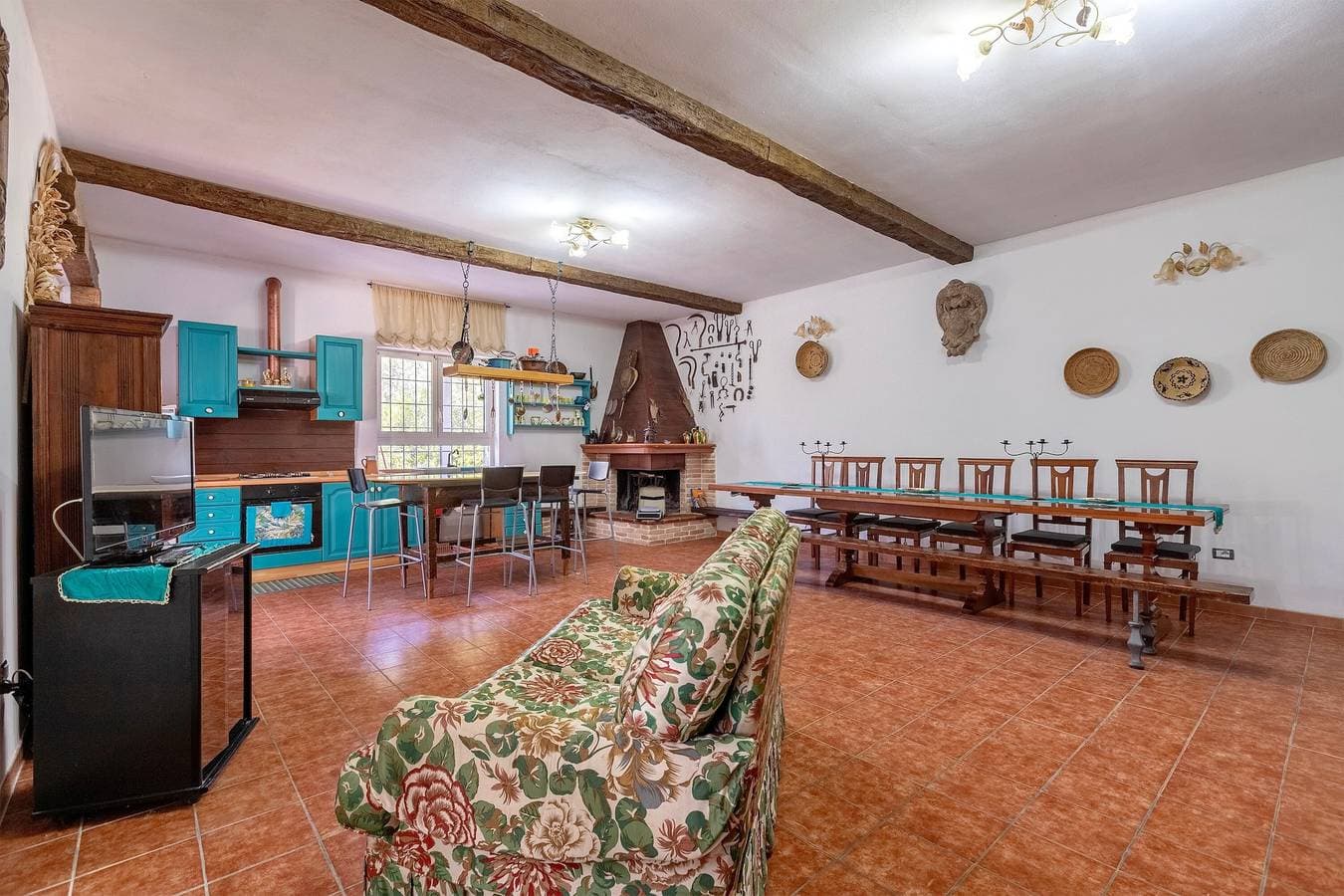 Foto 3 von 38: Ferienhaus 'Il Casale Del Giglio' mit Meerblick, Gemeinschaftsterrasse und privatem Garten