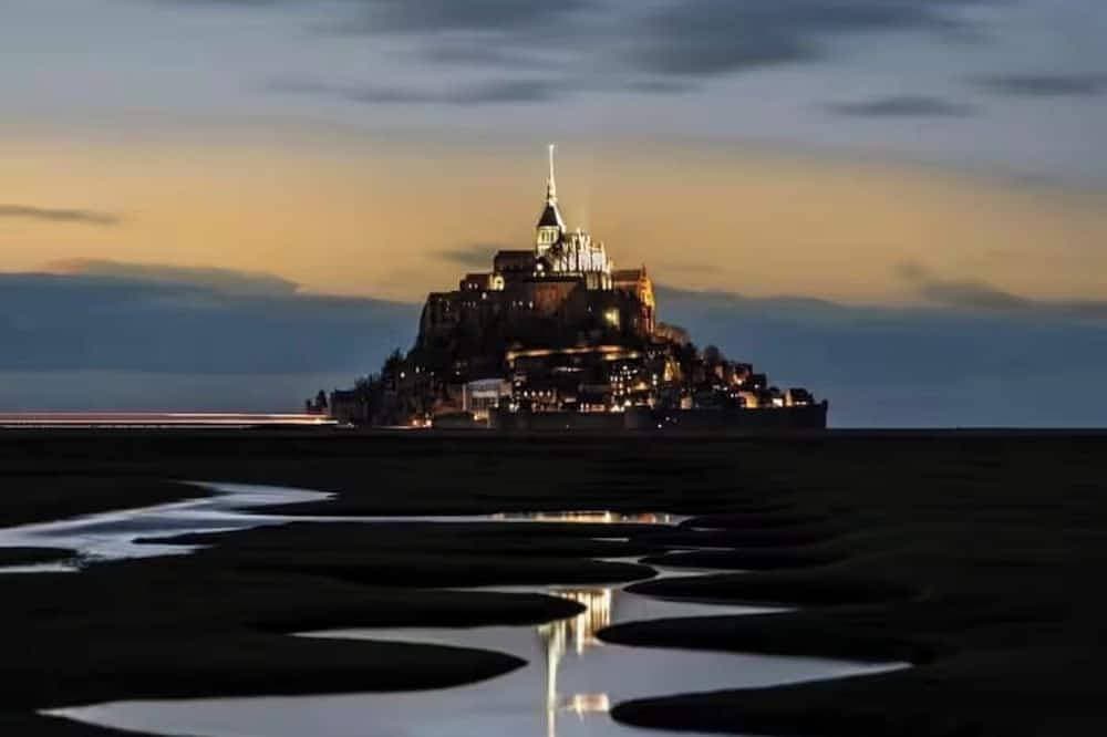Foto 7 von 8: La parenthèse du Mont