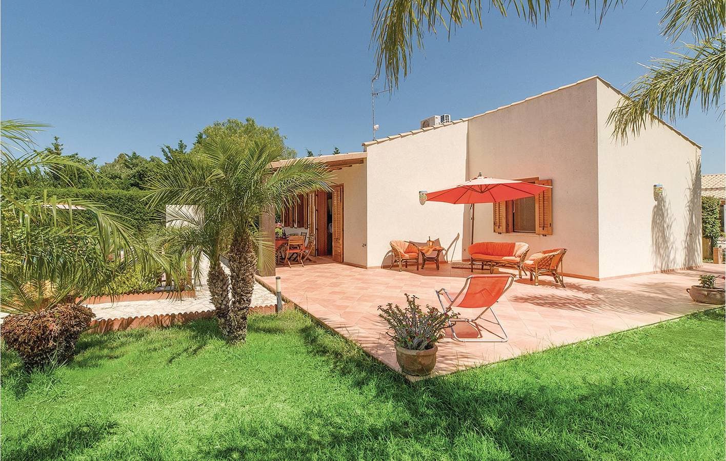 Rückzugsort am Pool mit Terrasse: 400m zum Strand 1
