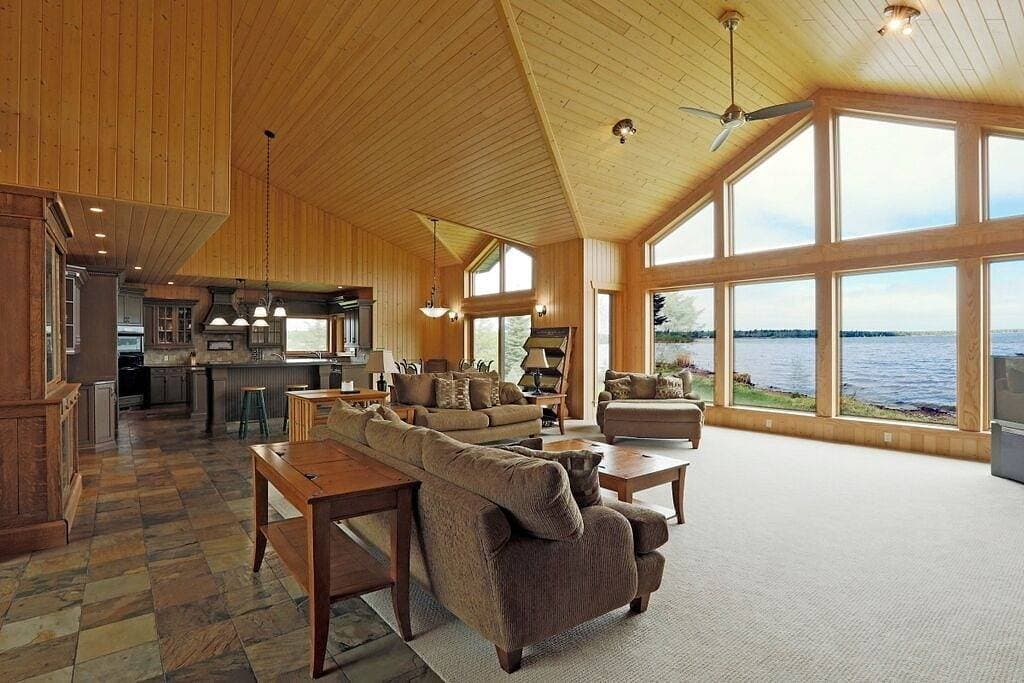 Foto 3 von 17: Luxury Lakefront Cabin on Falcon Lake