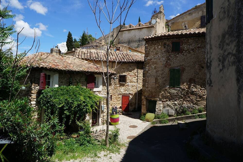 Foto 10 von 30: Studio mit Aussicht und Pool in Provence-Ventoux. Pas du Ventoux, Col de Veaux
